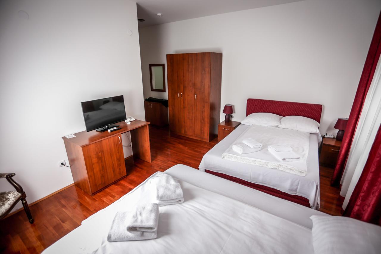 Hotel Bob Сараєво Екстер'єр фото